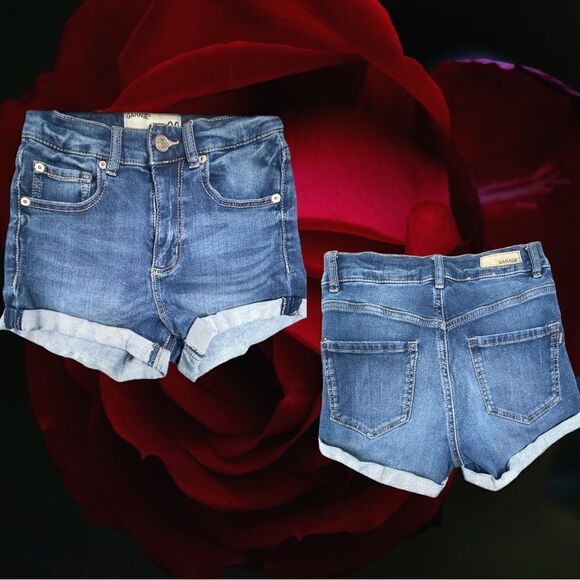 Garage l Retro Hi-rise l Premium Jean Shorts l Medium Denim l Rolled Hem l 00 - Picture 2 of 8